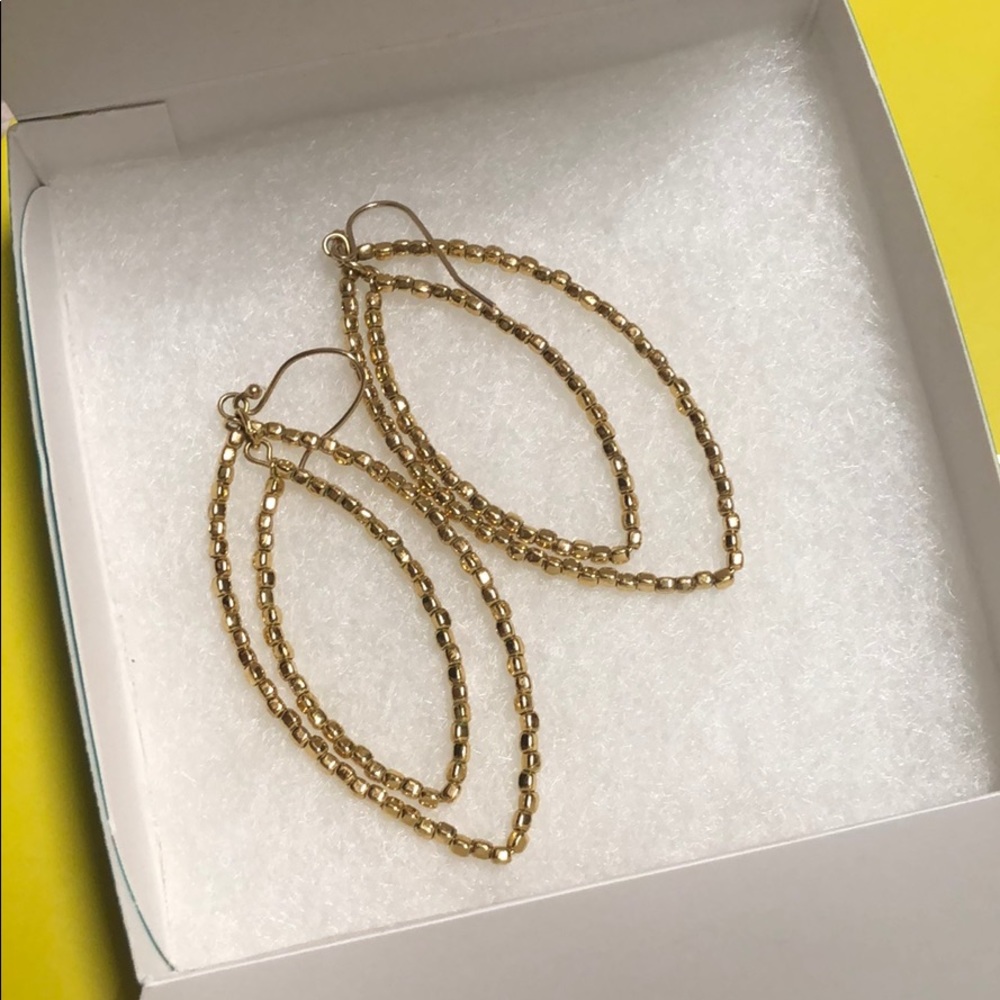 Stella and Dot gold beaded earrings